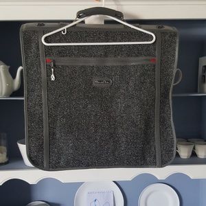 Oscar de la Renta Tux Dress Suit Garmet Bag